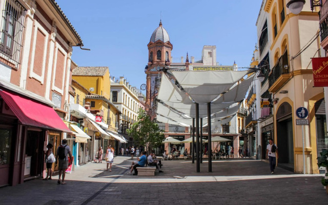 Stunning Boutique - Space Maison Apartments