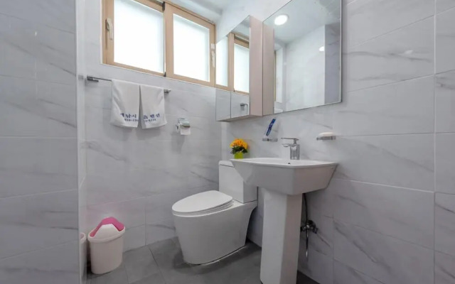 Persimmon Tree Pension