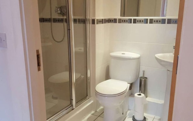 The Worsley Exclusive 2 Bed Apartment W