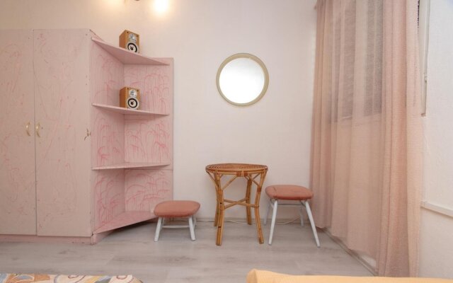 Stunning Home in Korcula With Wifi and 6 Bedrooms