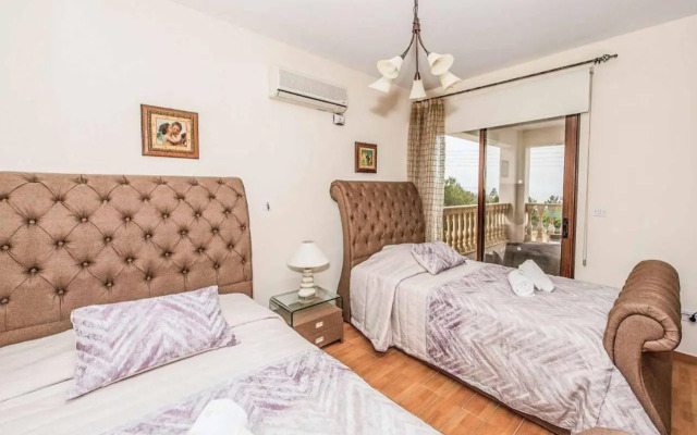 Villa Nikos Argaka
