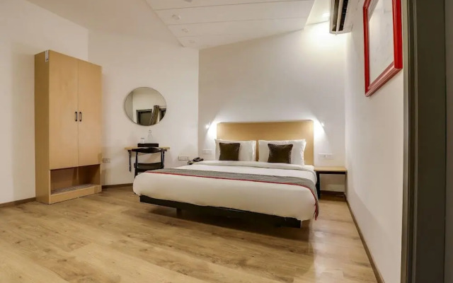OYO Townhouse 281 Harsh Vihar Near M2K Cinemas Rohini