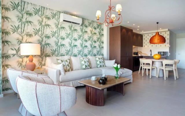 Amazing 3BD apt and Pool. Señorío de Aloha