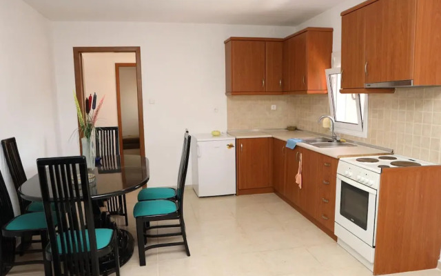 Nikolaou Apartments Upper Floor