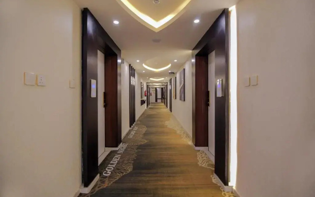Golden Night Hotel