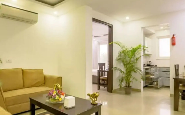 Modern City Retreat 2bhk Paras Fortis Balcony