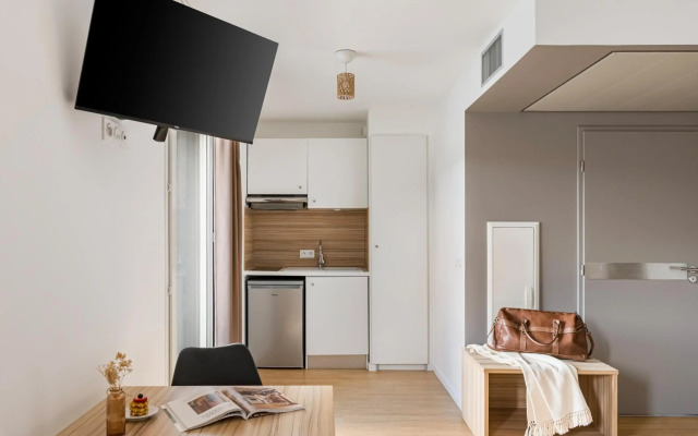 Q7 Lodge Lyon 7