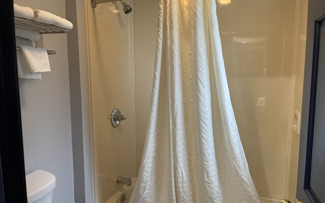 Golden Hill Inn Danbury