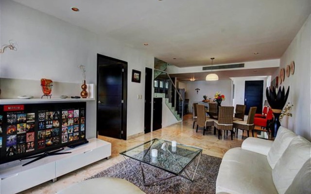 Elements PH20 by Tripintravel