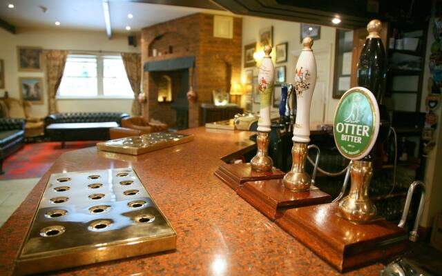 Fox & Hounds Country Hotel