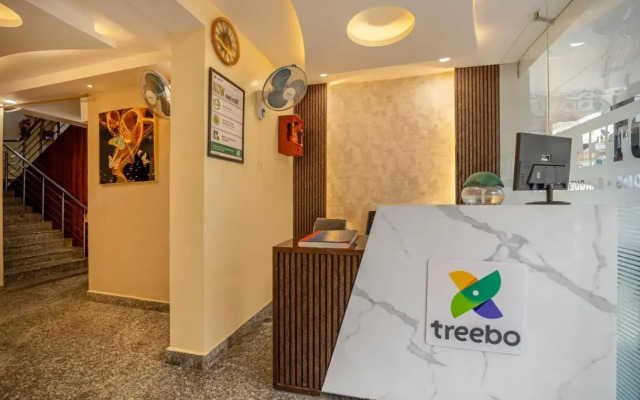 Treebo Taj Square
