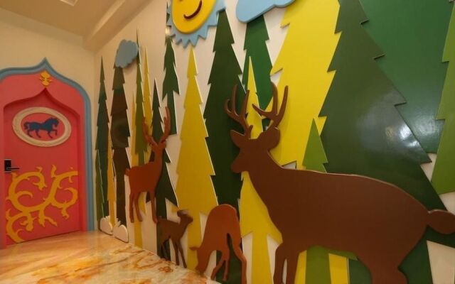 Li Chu Art Paternity B&B
