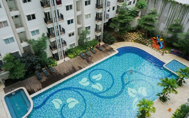 Scenic and Pool View 2BR Signature Park Grande Apartment