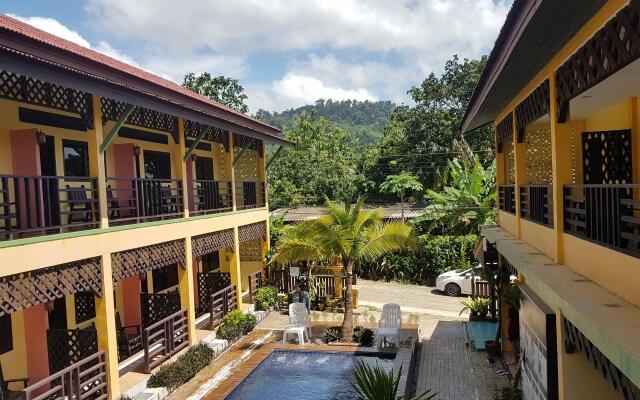 Fasai House