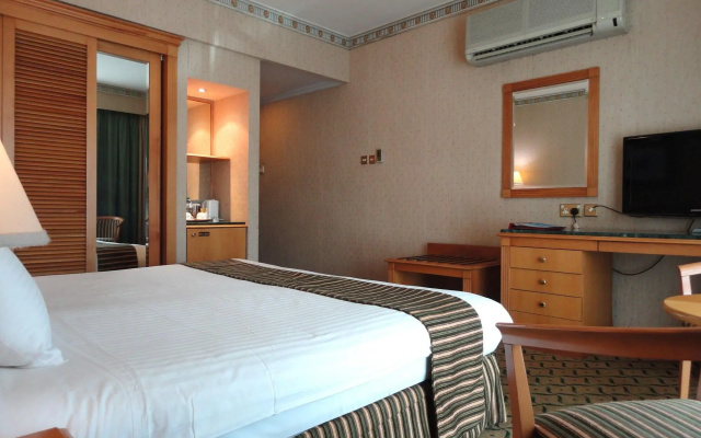 Beach Bay Hotel
