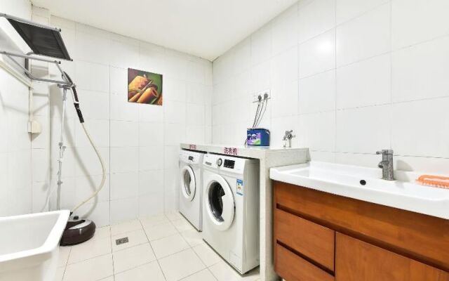 Elan Hotel(Beijing Jianguomen Branch)