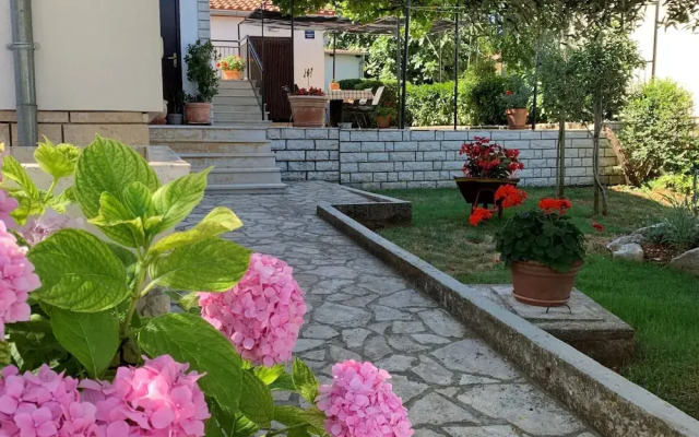 Apartment With one Room Near City Centre