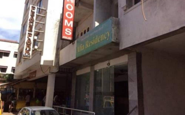 Goroomgo Central Afia Residency chennai