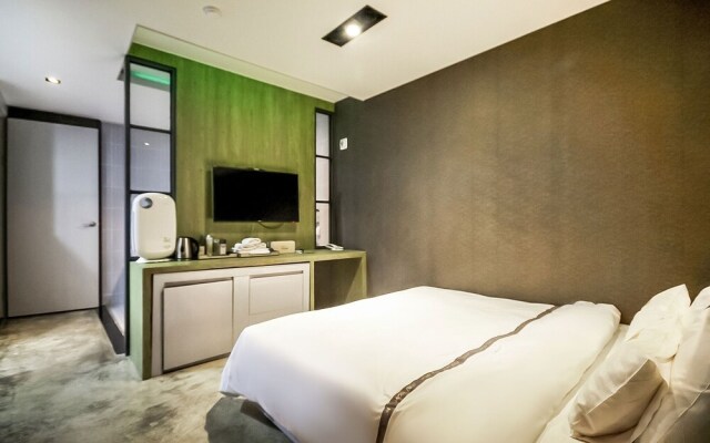 Jeonju Sinsigaji Oscar