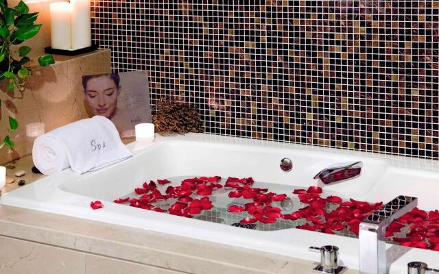 Dongguan Forum Hotel and Apartment