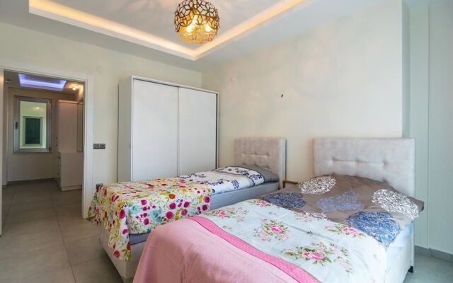 Seven Stars Apartments