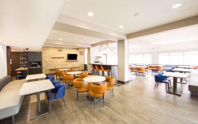 Hampton Inn & Suites Seattle-Downtown