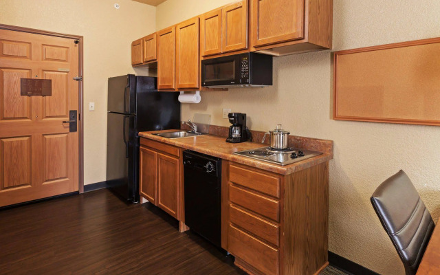 Candlewood Suites St Robert by IHG