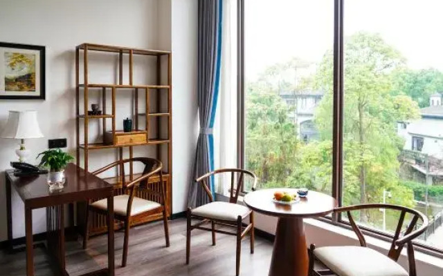 Qingcheng Tianren Hotel