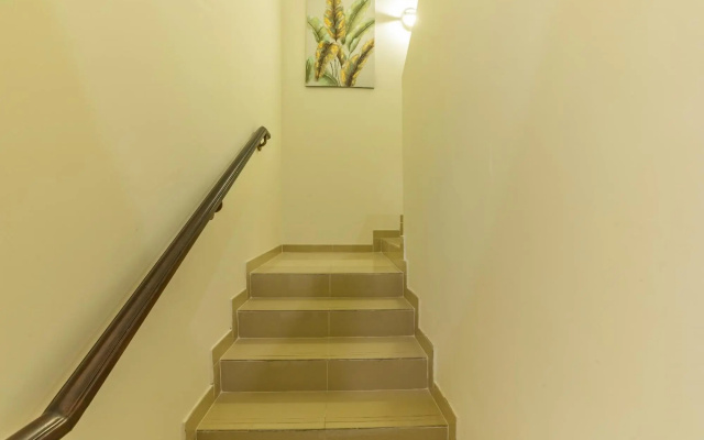 Luxury Villa Private Pool Disinfection Parking