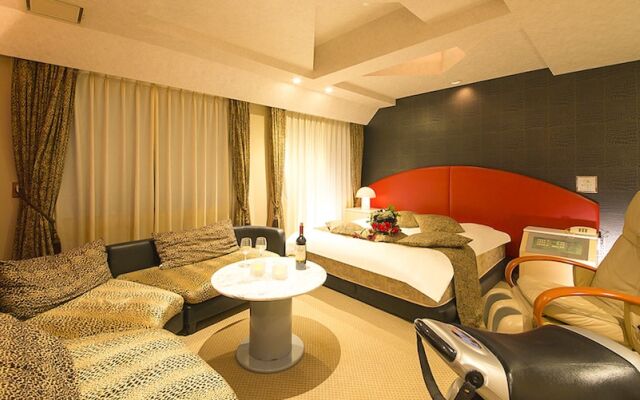 Qt HOTEL - Adults Only