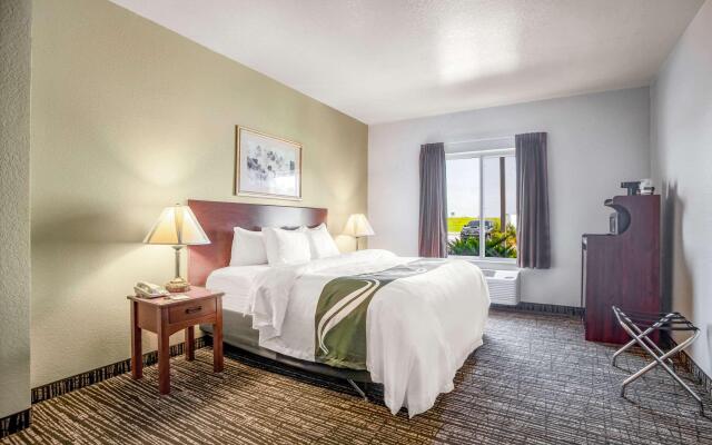 Quality Inn Parsons North