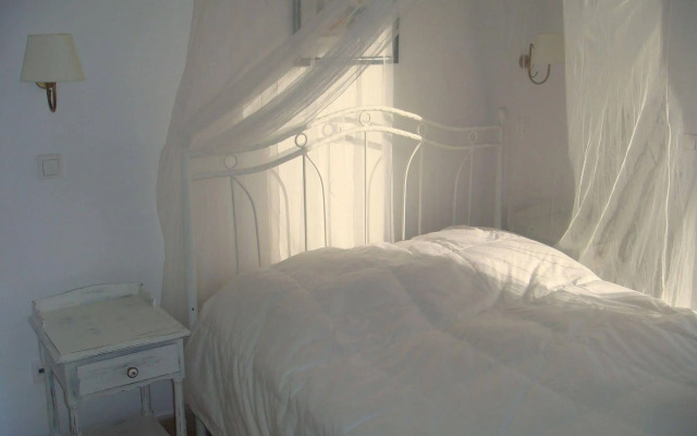 Nissiotiko Hotel