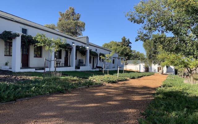 SCALI Wine LODGE