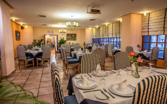Hotel Ole Caribe