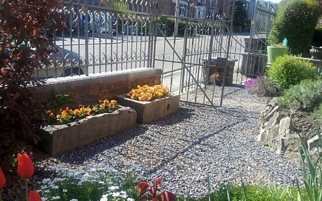 B&B Au Jardin Fleuri