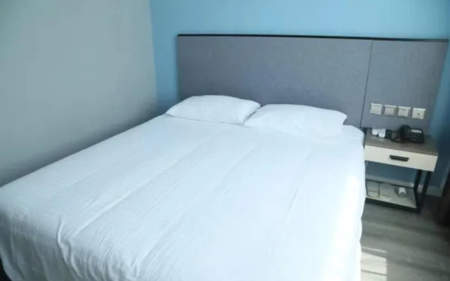 Pebble Motel (Tianjin Jinghai Shengli Street)