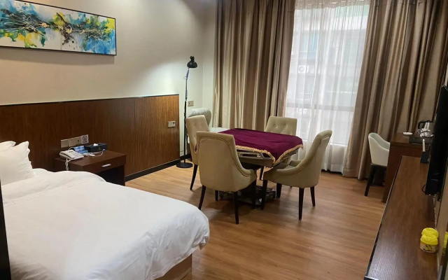 Huangjia Xiyan Hotel