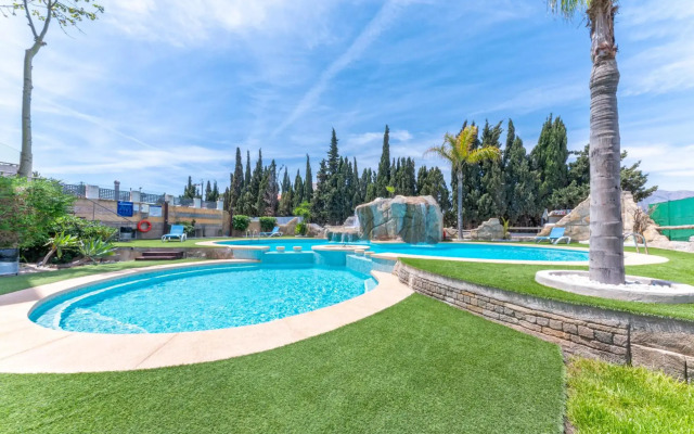 Hotel Rober Palas