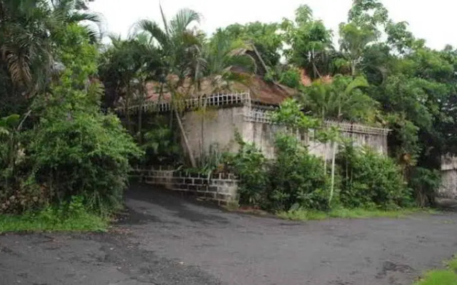 Taman Suci Villa