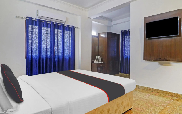 Capital O 80656 Halcyon Inr Suites