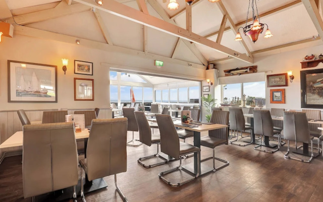 Captain's Cove - North East Escapes