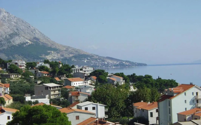 Apartments by the sea Duce, Omis - 945