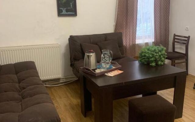 Leila Apartment