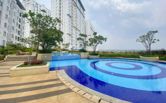 Best Location And Simply Studio Room At Bassura City Apartment