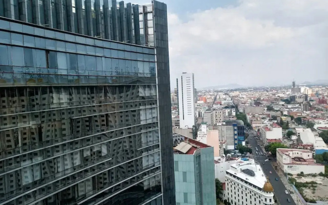 High-rise Reforma Apartment , 2bdr, 2bath,