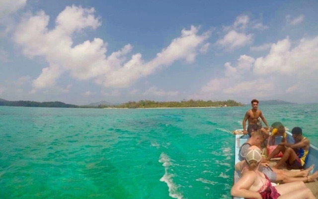 Sunrise Lagoon Homestay