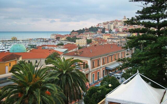 Apartment in Imperia near Watersports