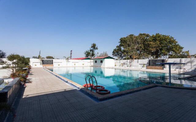 Hotel Maple Blue By OYO Rooms