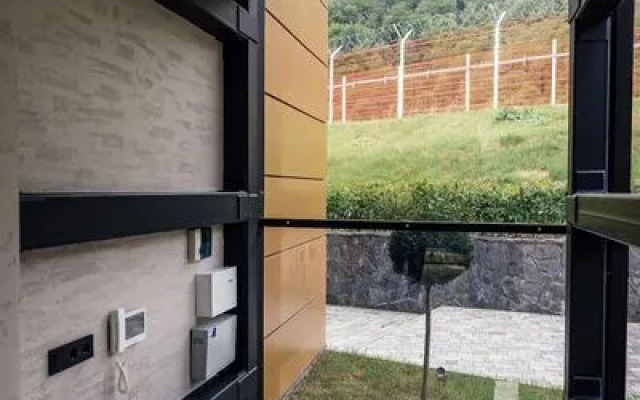 Апартаменты Делюкс на улице ГЭС, д. 33/1