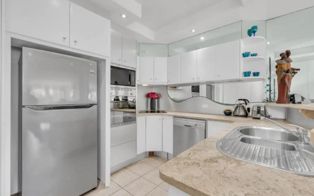 Noosa Views 3 Noosa Drive 33